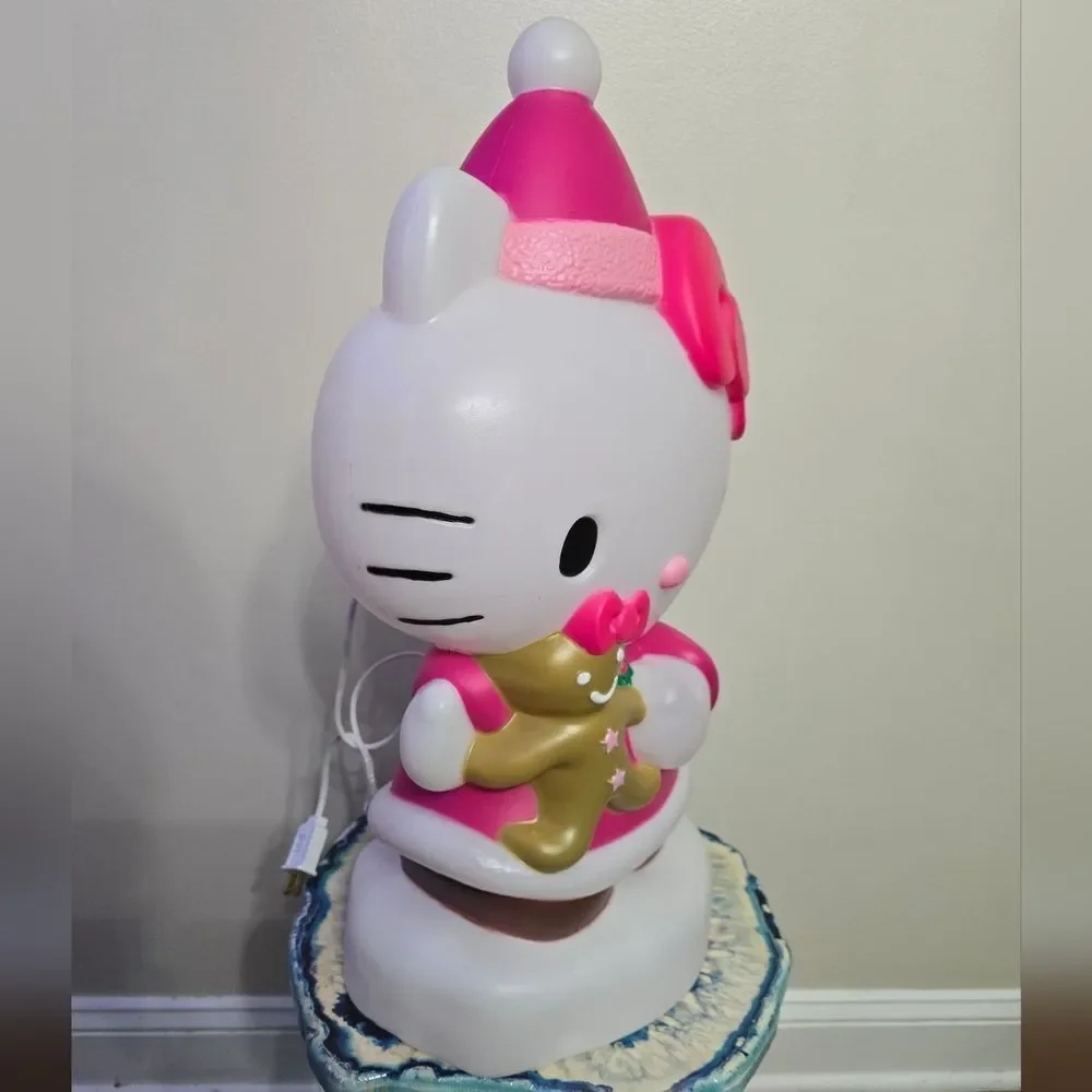 Hello Kitty 22